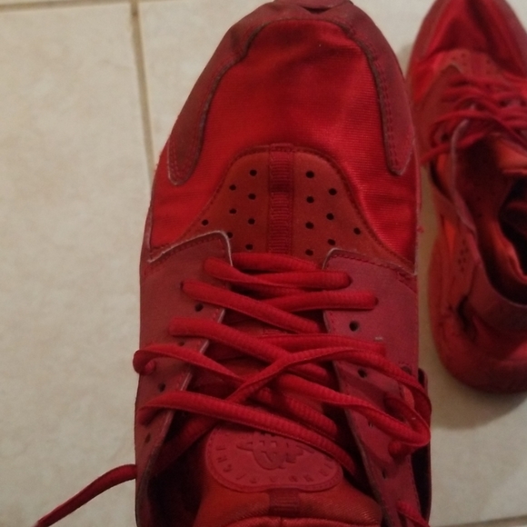 Red air huarache - Picture 3 of 6